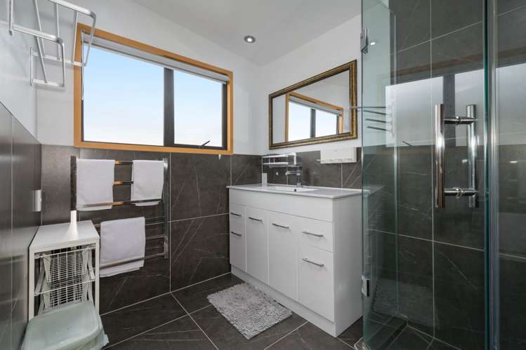 3 Highwic Avenue Epsom_13