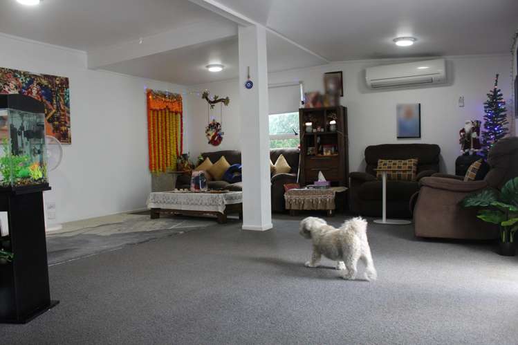 11 Norman Road Titirangi_10