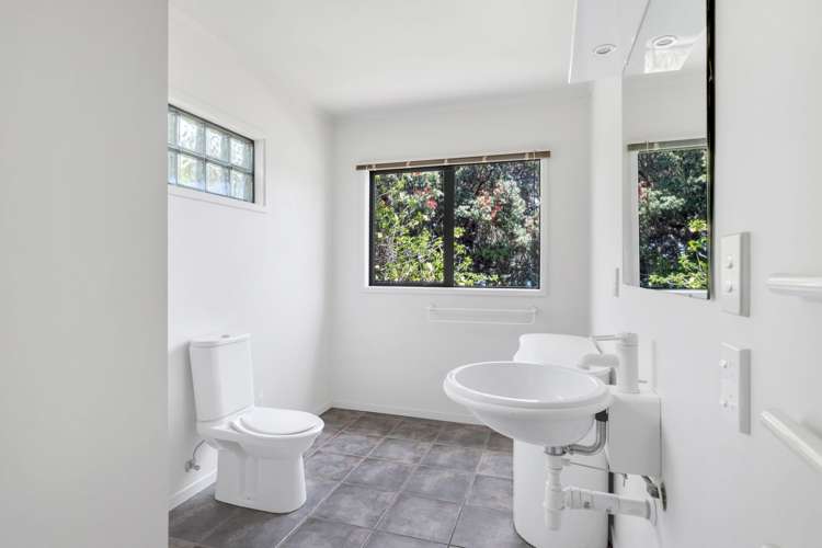 23 Kotare Drive Coopers Beach_21