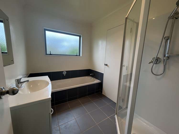41 Lara Lane Kaiwaka_17