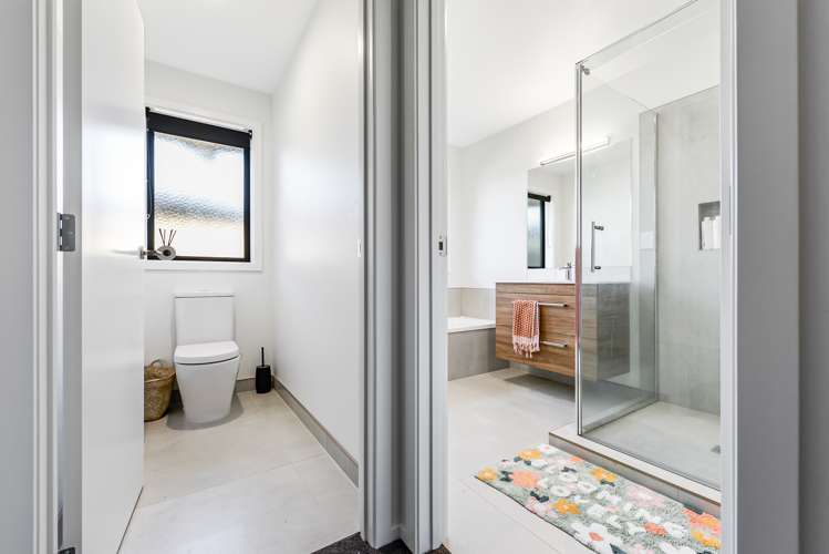 16 North Ridge Drive Rototuna North_14