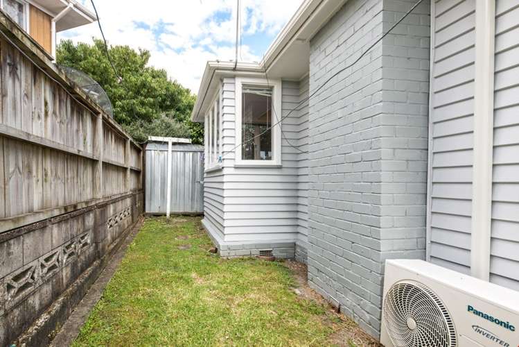 1a Karamu Street Te Atatu Peninsula_21
