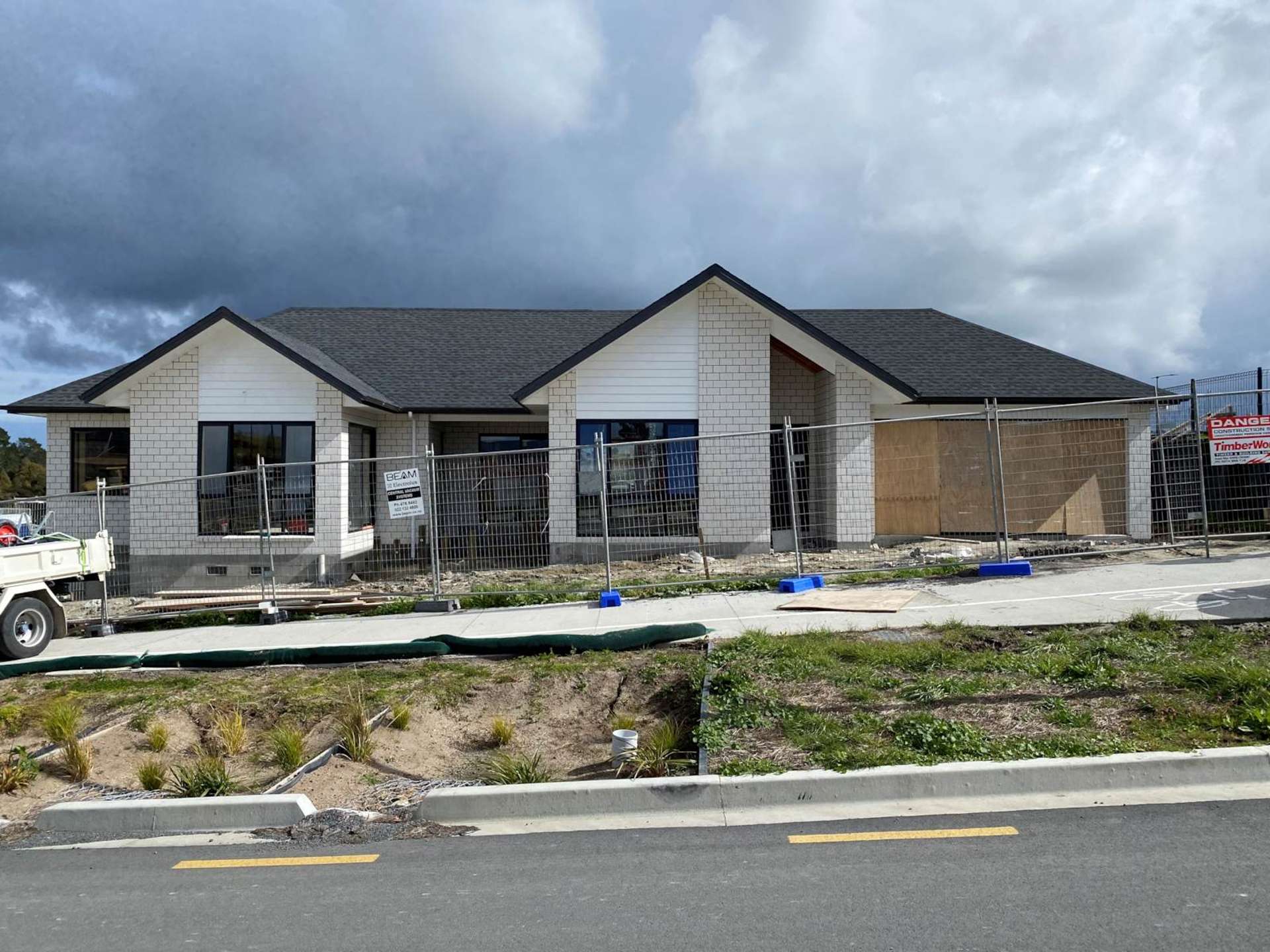 108 Maurice Kelly Road Wainui_0