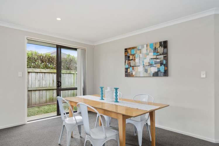 8 Blossom Grove Papamoa_6