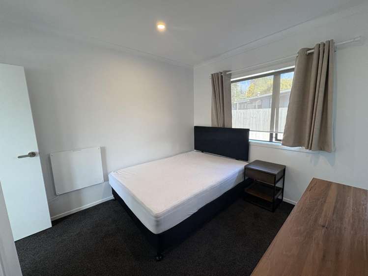 1D/23 Hibiscus Avenue Hamilton Lake_2