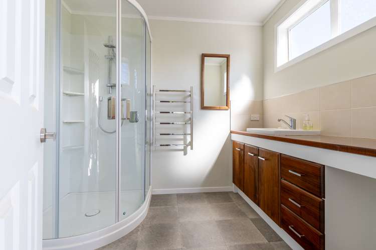 18 De La Mare Drive Leamington_16