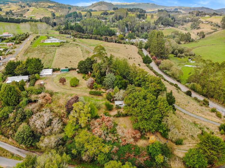 2 Orokonui Road Waitati_22