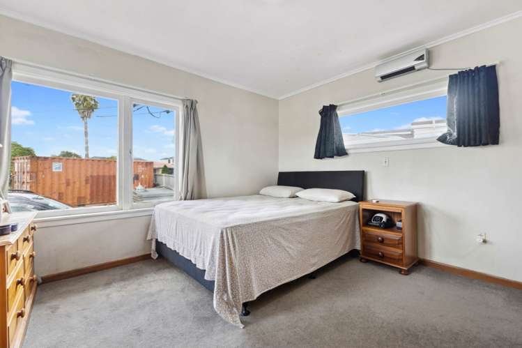 12 Staines Avenue_4