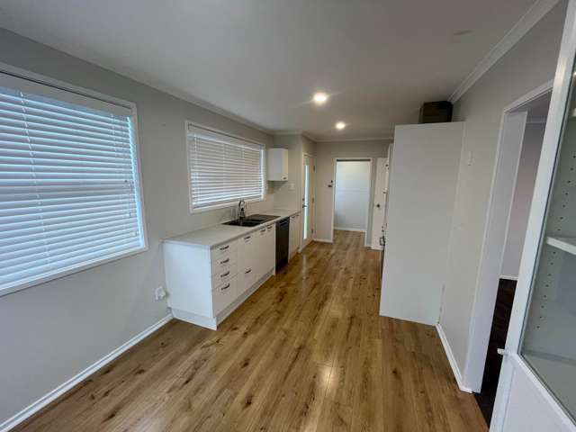 25 Cockayne Crescent Sunnynook_4