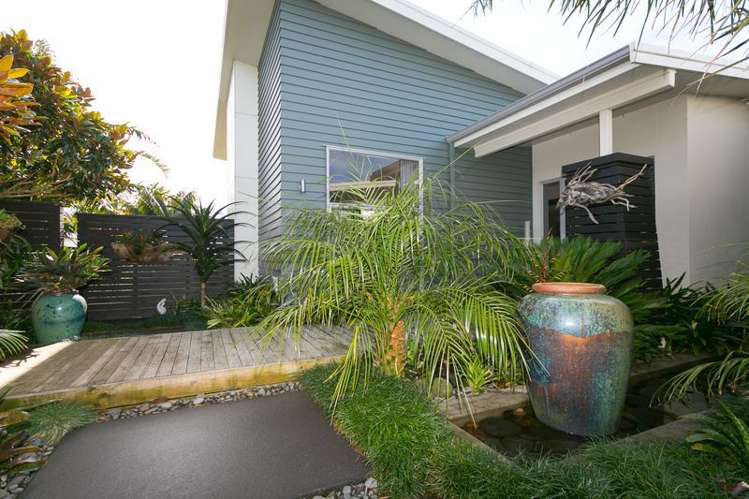 9c Dolphin Parade Bell Block_12