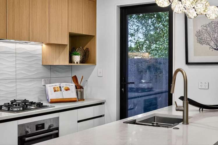 D/121 Vodanovich Road 1802_6