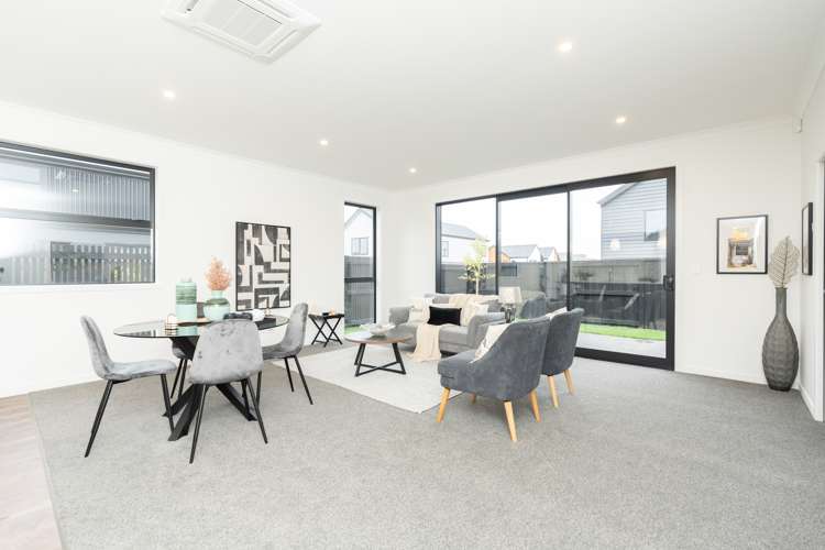 10 Musselwhite Terrace Chartwell_12