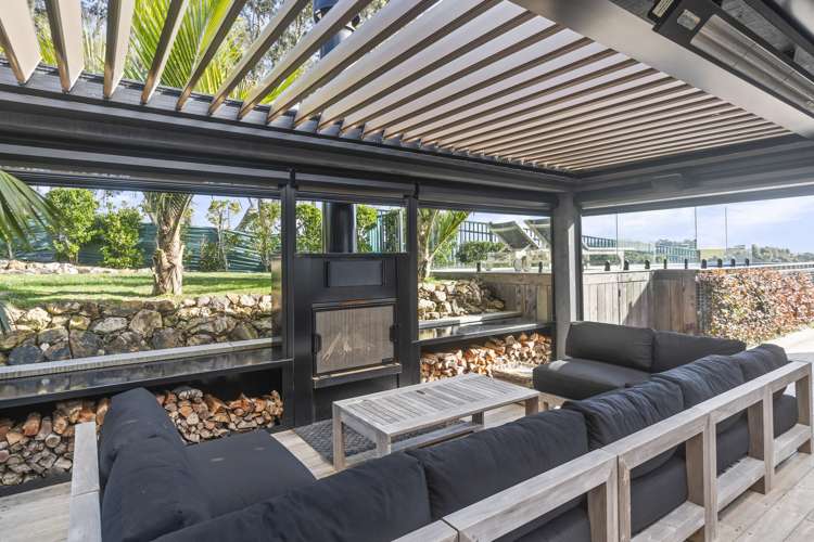 20 Marine View Road Onetangi_12