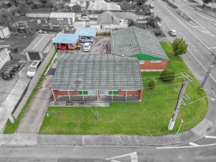 2 Reading Street Wainuiomata_2