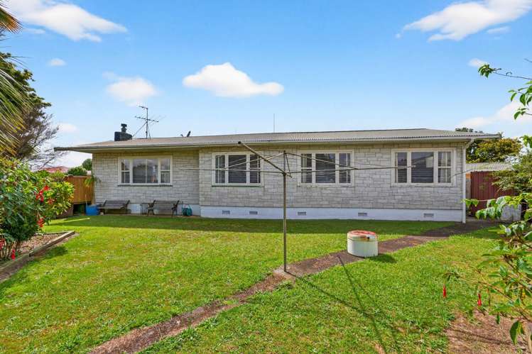 16 Duke Avenue Pukekohe_4