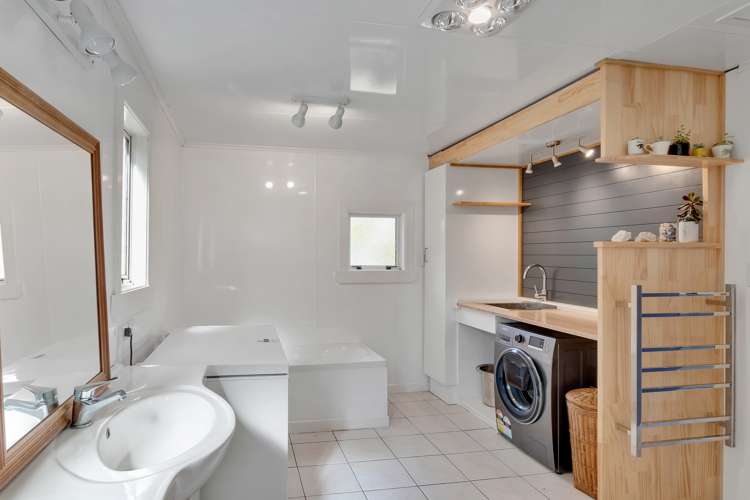 143 Portia Street Stratford_4