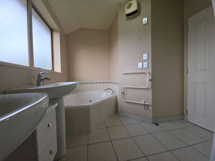135A Memorial Avenue Burnside_17
