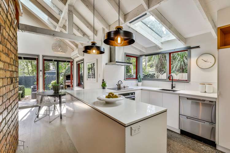 24 Hollywood Avenue Titirangi_9