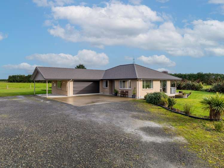 406 Flora Road East_0
