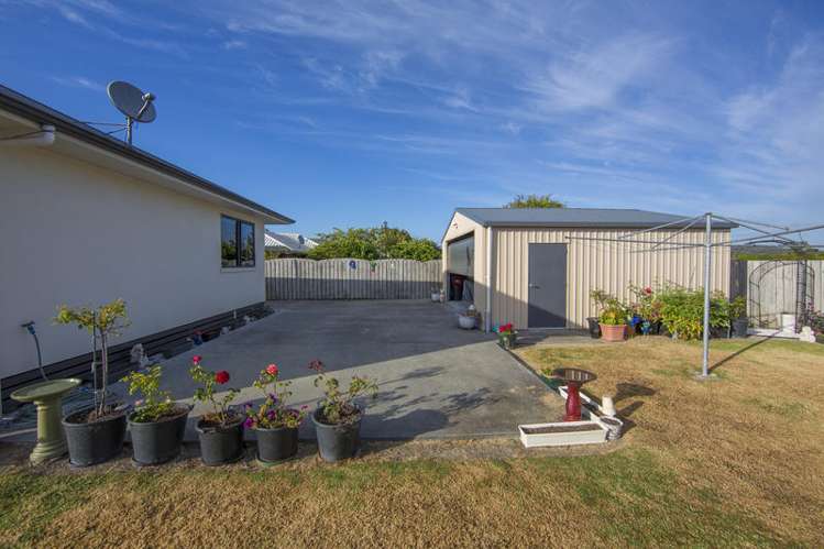 9 Lowburn Avenue Waipu_16