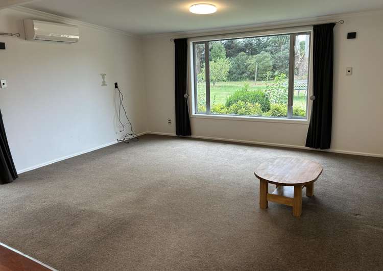 986 Selwyn Road Burnham_11