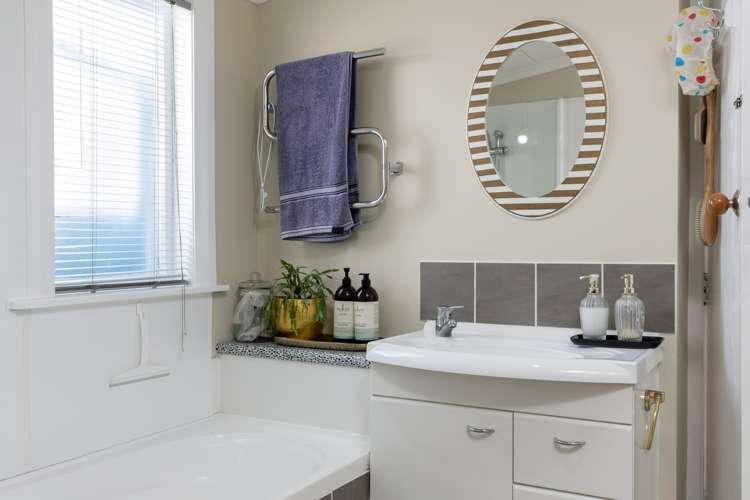 126 Cleghorn Street Redwoodtown_13