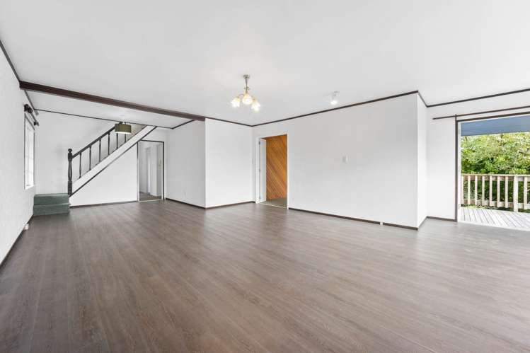 36 Commodore Drive Lynfield_13