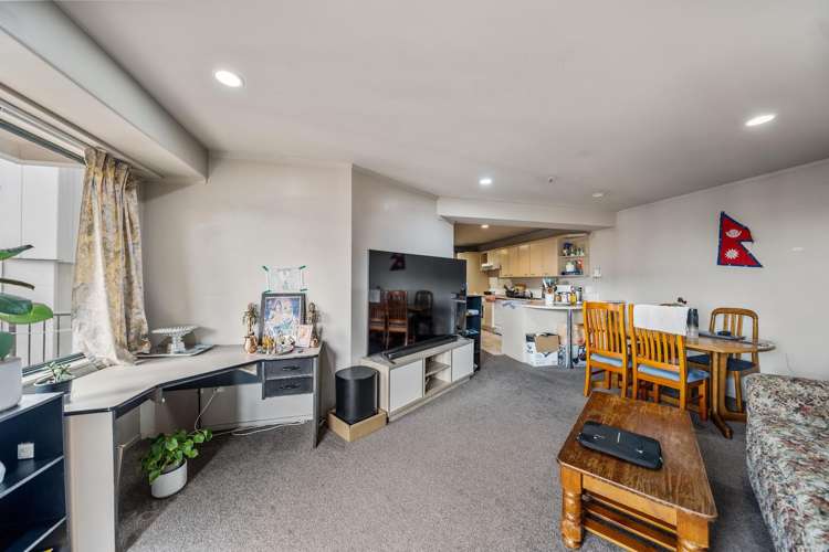 Unit 10B/6 Whitaker Place Grafton_7