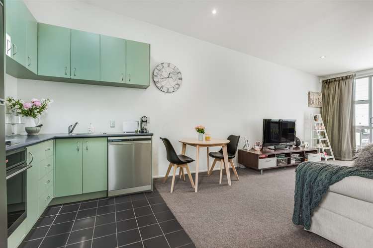 2/15a Scanlan Street Grey Lynn_2