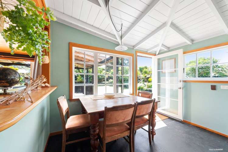 15 Erangi Place Bethells Beach_7