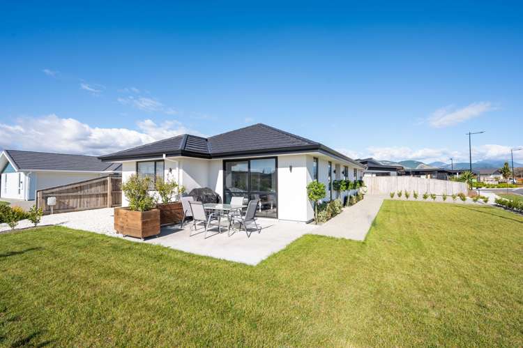 1 Woodley Road Richmond_19