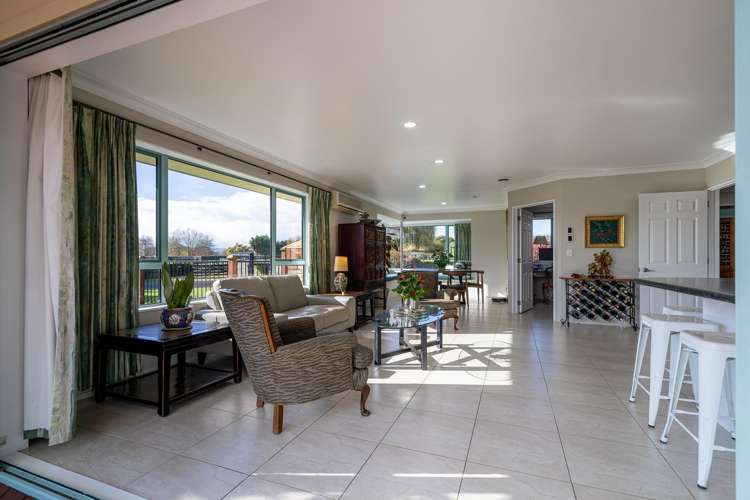 204 Racecourse Road Cambridge_7