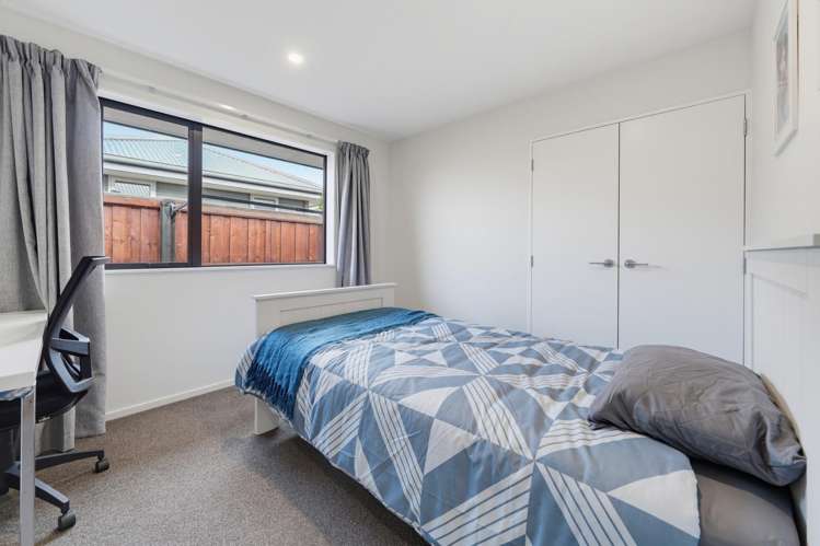 21 Quinn Crescent Woodend_15