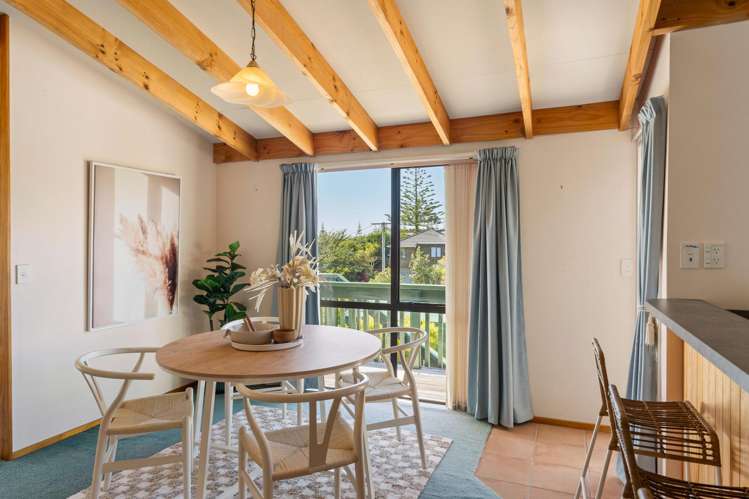 12 Kaitawa Street Waikanae Beach_5