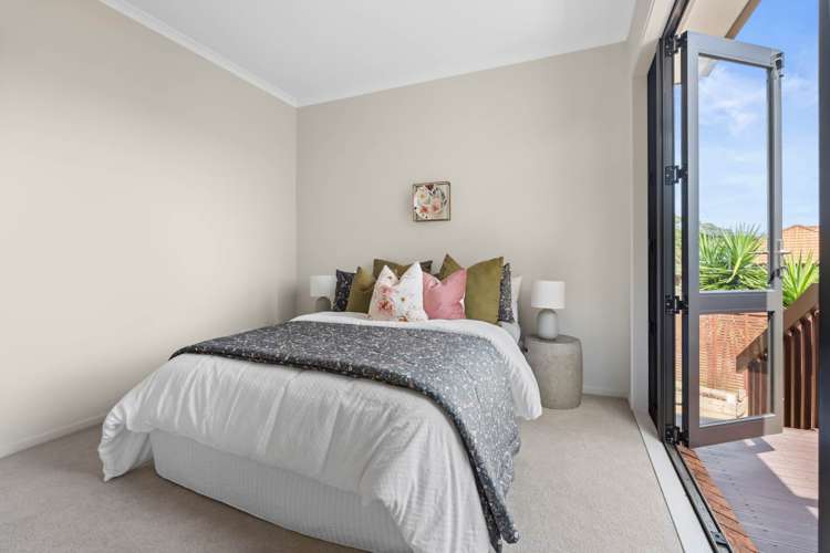 28 Greenbough Lane Greenhithe_17