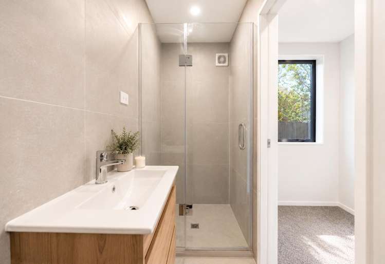 4202D Great North Road Glendene_8