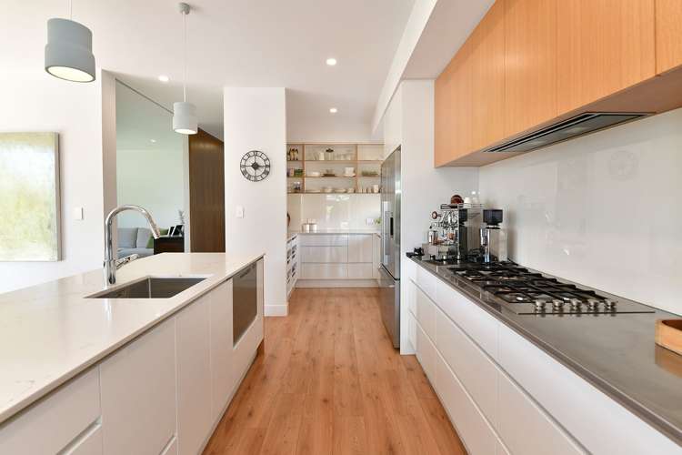 52 Walton Street Red Beach_9