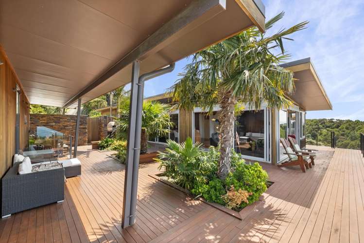 79 The Ridge Langs Beach_13