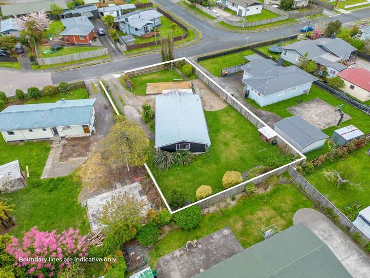 22 Fenruss Street Fairy Springs_22