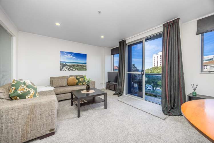 1J/127 Grafton Road Grafton_11
