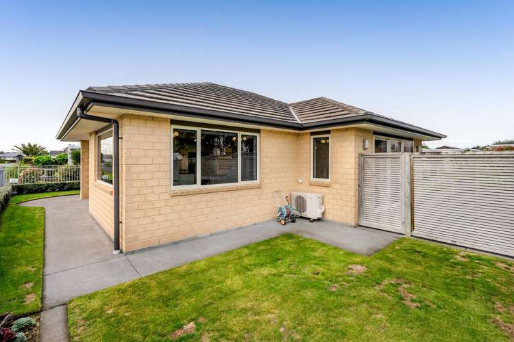 6 Saint Andrews Parkway Waiwhakaiho_33