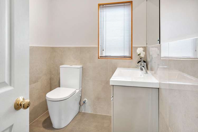 1/16 Hattaway Avenue Bucklands Beach_12