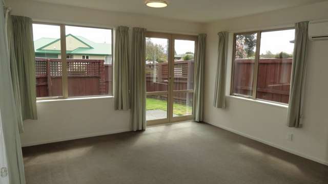 2/1 Blairdon Place Bishopdale_2