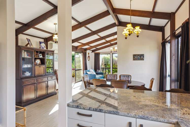 21 Anaru Street Raumati Beach_8