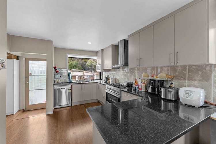 8 Barrie Avenue Papatoetoe_3