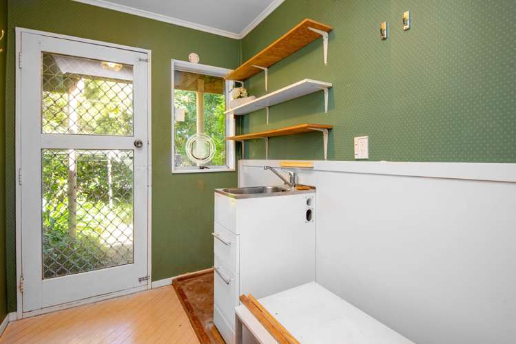 2/32 Eskdale Road Papakowhai_13