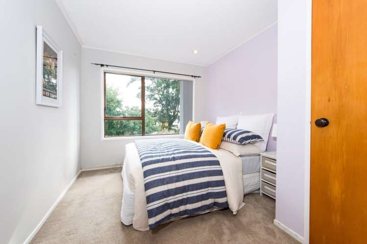 2/20 Cornelian Crescent Half Moon Bay_16