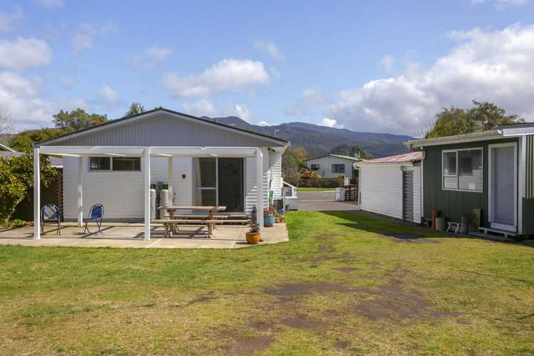 4 Hera Grove Turangi_3