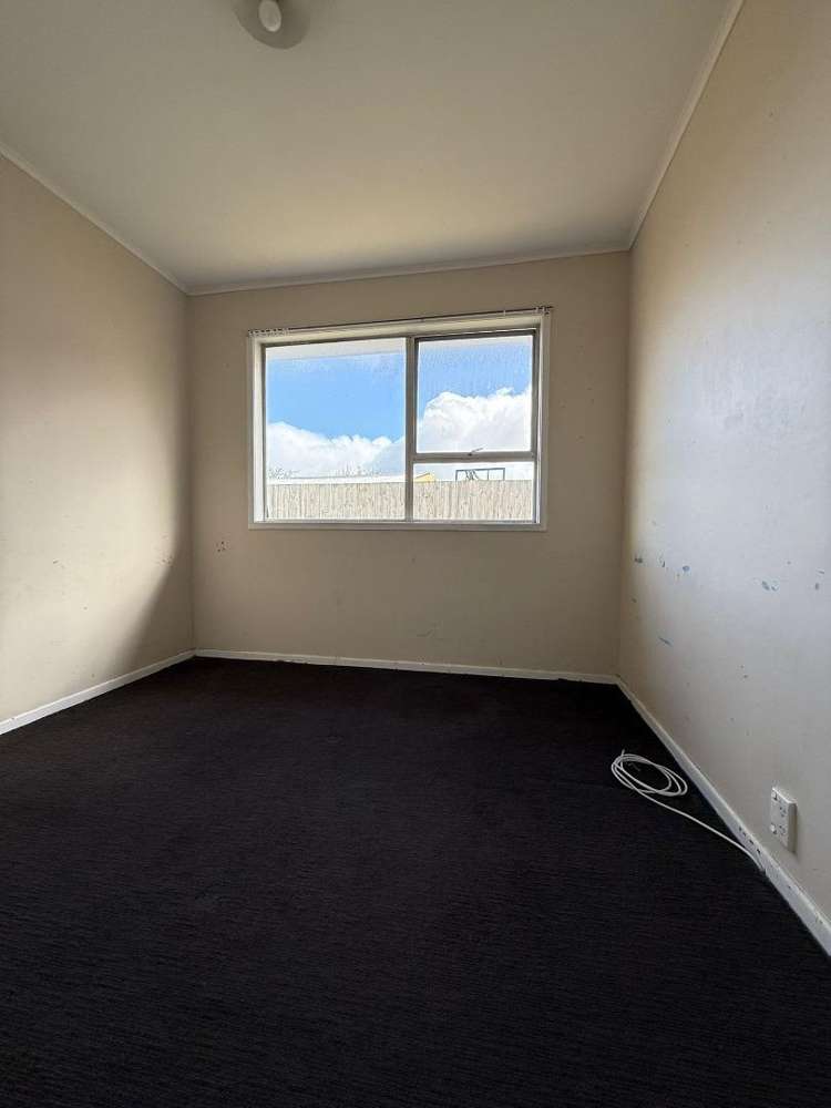 80 Windrush Close Mangere_4