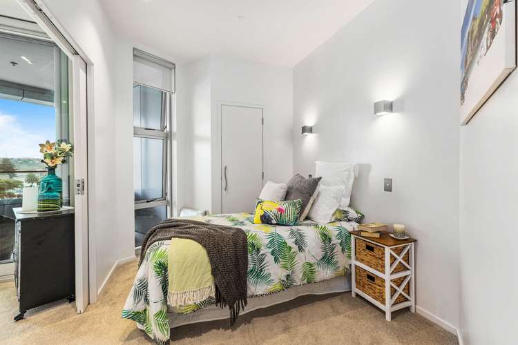 504/11 Tamariki Avenue Orewa_6